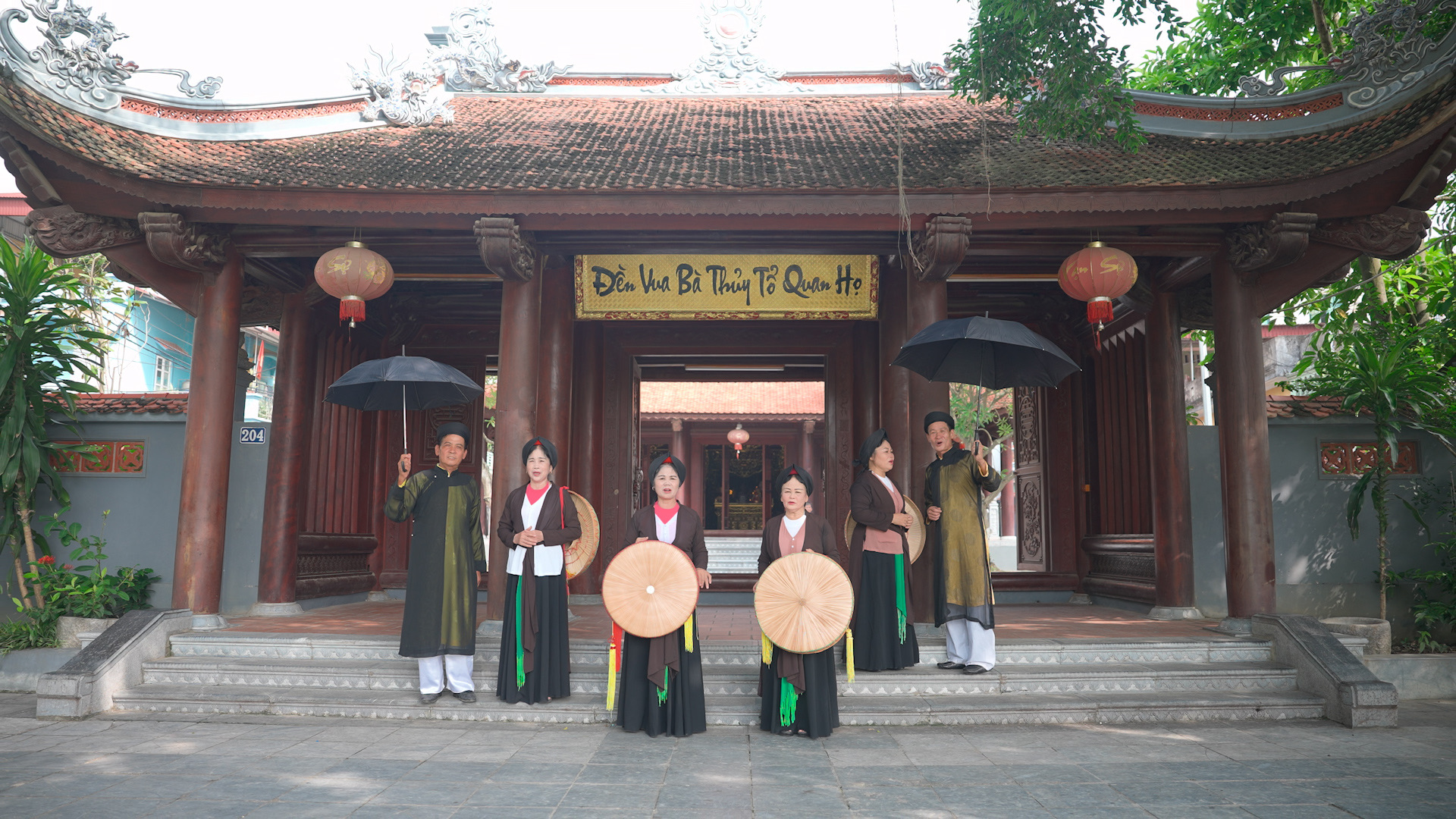 (BẮC NINH) ĐỀN VUA BÀ – CỘI NGUỒN TÍN NGƯỠNG GẮN VỚI DÂN CA QUAN HỌ KINH BẮC